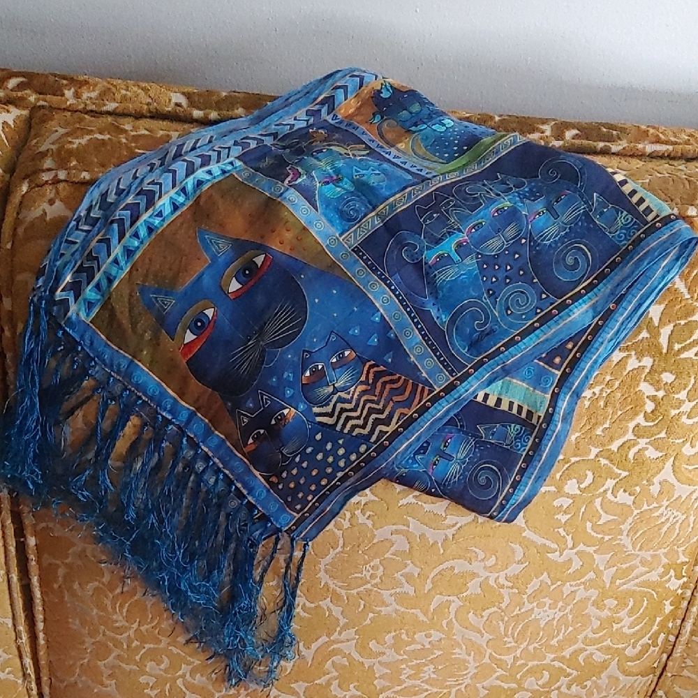 Laurel Burch Silk Scarf Vintage. Blue Cats. Fringe